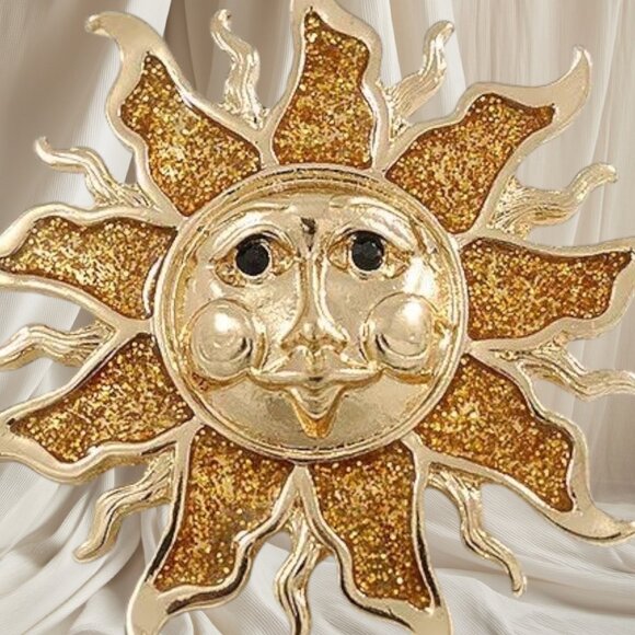 Vintage Style Golden Sun Brooch with Strong Alloy Enamel - 45mm - Elegant Look!! - Picture 3 of 5